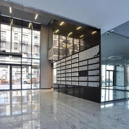 아파트 Prymasa Tysiaclecia 83a By Perfectapart 529 Free Parking